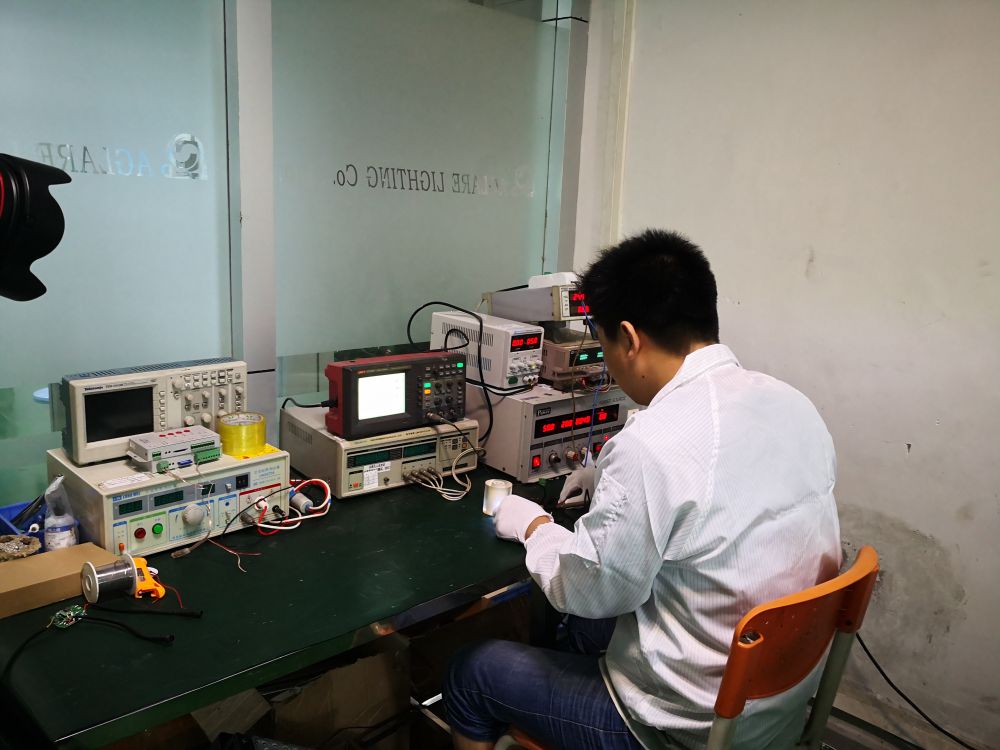 k8凯发光电的电子检测设备便于研发测试产品的电器性能